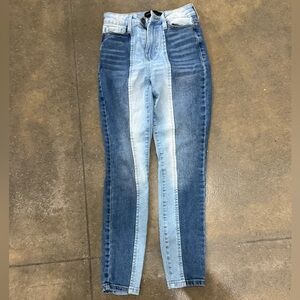 Kendall & Kylie Blue and Light Blue Skinny Jeans